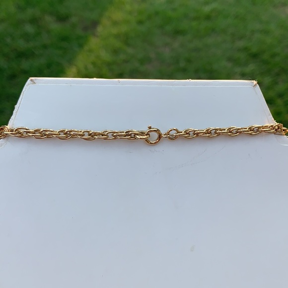 Vintage 1973 Gold-tone Sarah Coventry Necklace - Picture 11 of 17